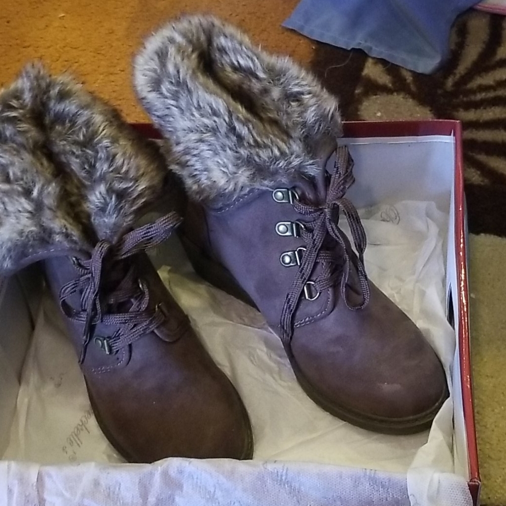 Booties - Picture 2 of 8